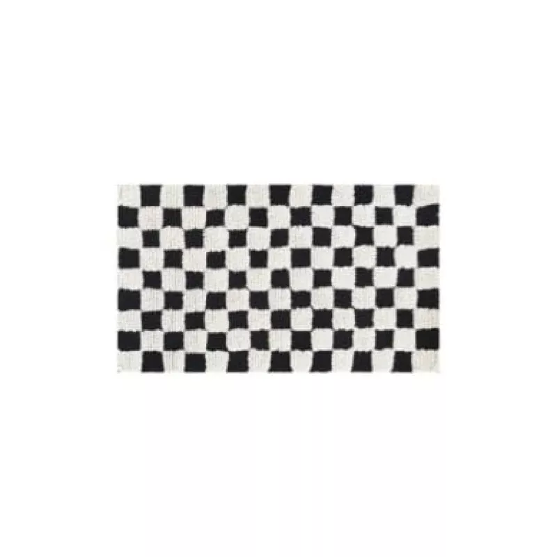 Checkerboard 2’3 x 3’9 Rug