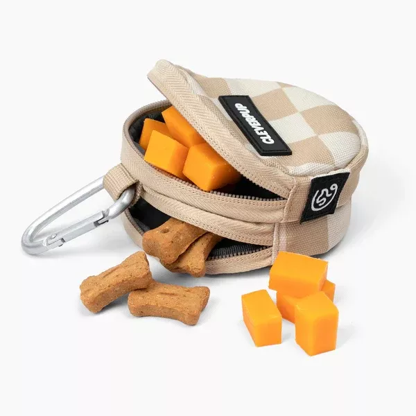 Cleverpup Snackpack Double Insulated Dog Treat Pouch – Checkered